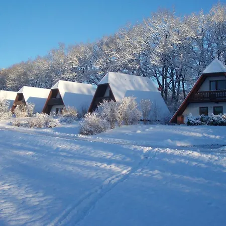 Ferienhaus Xl 5 Häuser In Kleiner Parkanlage Marlow
