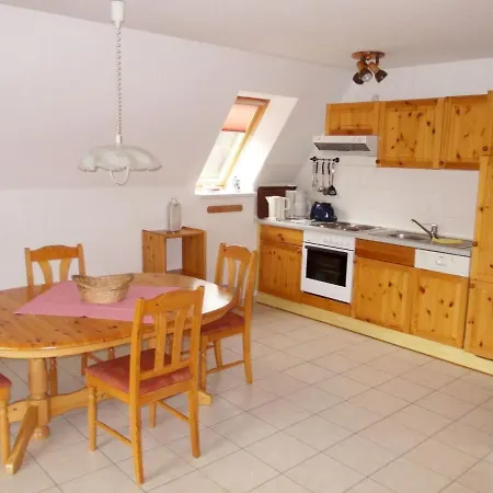 Xl 5 Häuser In Kleiner Parkanlage Ferienhaus
