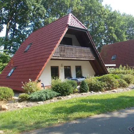 Xl 5 Häuser In Kleiner Parkanlage