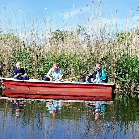 Ferienhaus Xl 5 Häuser In Kleiner Parkanlage Marlow